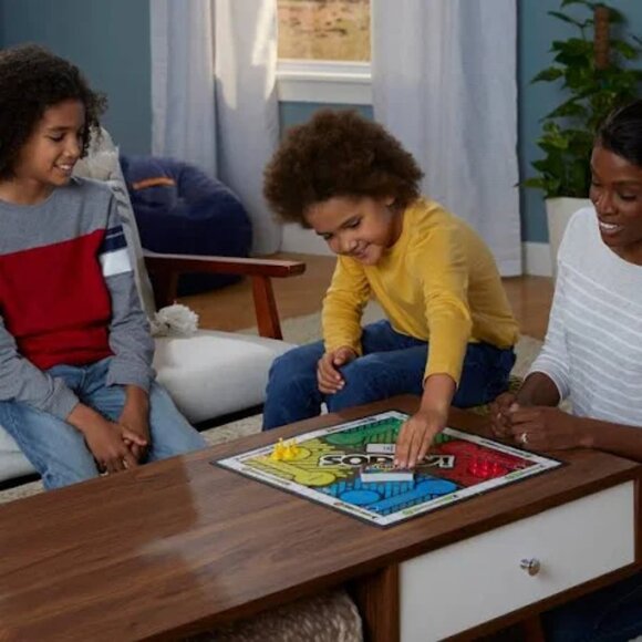 Sorry! New Sealed Hasbro Bilingual New Sealed HasbroEdition Game For Age 6+ - Picture 7 of 12